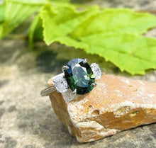 Load image into Gallery viewer, Wonderful Green Sapphire and Diamond Ring in Platinum