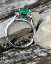 Load image into Gallery viewer, Stunning Emerald and Baguette Diamond Trilogy ring in 18ct White Gold