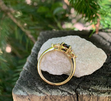 Load image into Gallery viewer, Stunning Teal and Green Parti Sapphire and Diamond Trilogy Ring