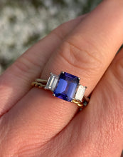 Load image into Gallery viewer, Tanzanite and Diamond Trilogy ring in 18 carat White Gold