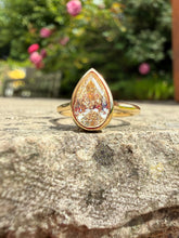 Load image into Gallery viewer, Wonderful Pale Yellow Pear Shaped Natural Diamond ring In 18ct Gold
