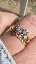 Load and play video in Gallery viewer, Chunky Heart - Shaped Diamond in 18ct Gold
