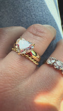 Load and play video in Gallery viewer, Chunky Heart - Shaped Diamond in 18ct Gold
