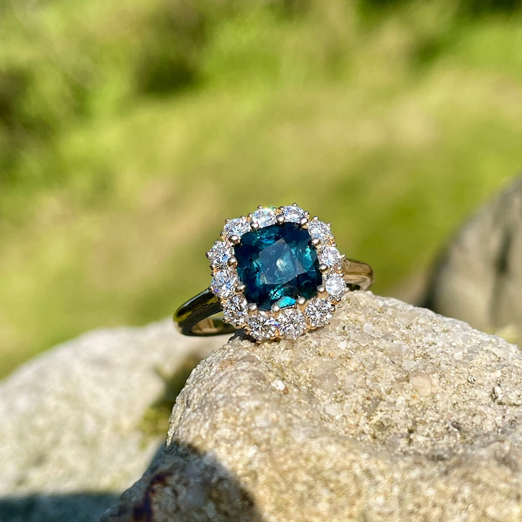 Teal Sapphire and Diamond Cluster Ring in 18ct Yellow Gold
