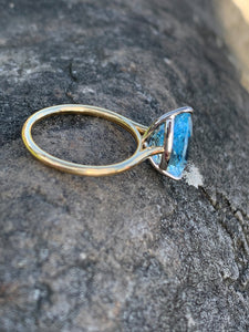 Lovely 3.28 Carat, Pear-Shaped Natural Aquamarine Solitaire Ring