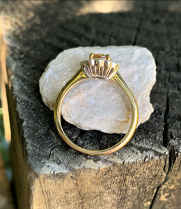 Beautiful Sapphire and Diamond Daisy Cluster Ring