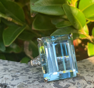 20 Carat Aquamarine and Diamond Cocktail Ring in Platinum